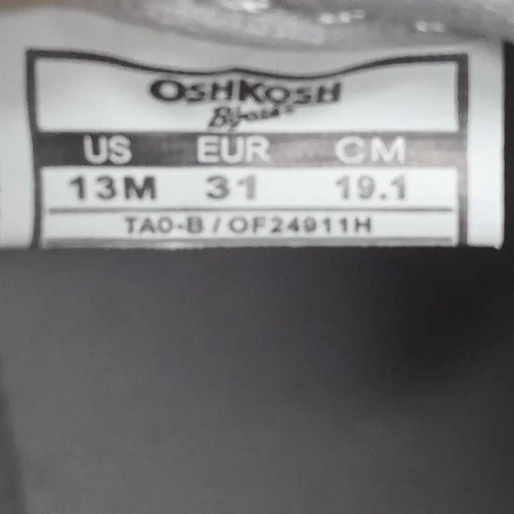 OshKosh B'gosh TAO-B Gray Kids Size 13M Sneaker Casual Mesh Unisex OF24911H